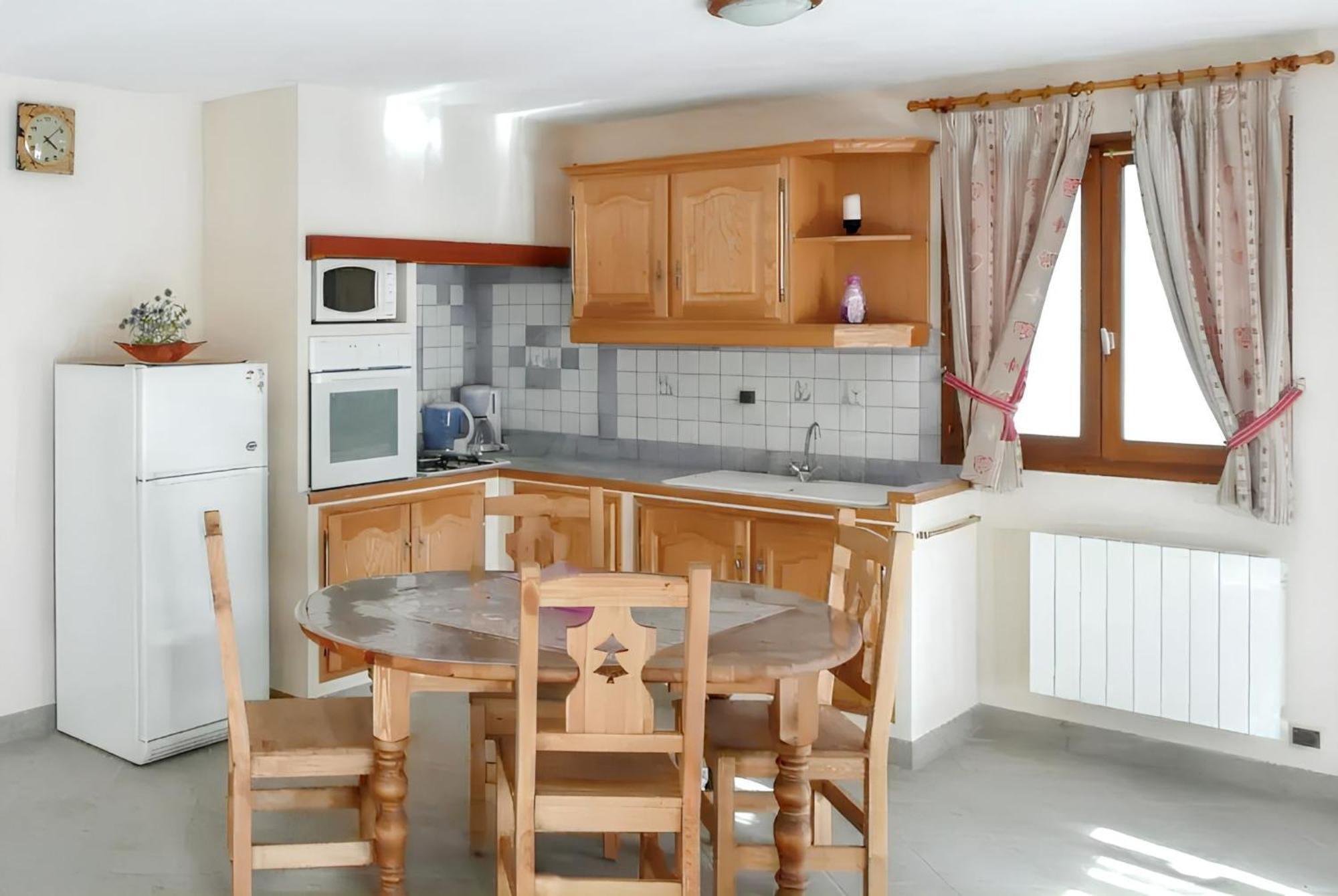 Appartement Paisible A Saint-Crepin Avec Vue Sur La Montagne Eksteriør billede
