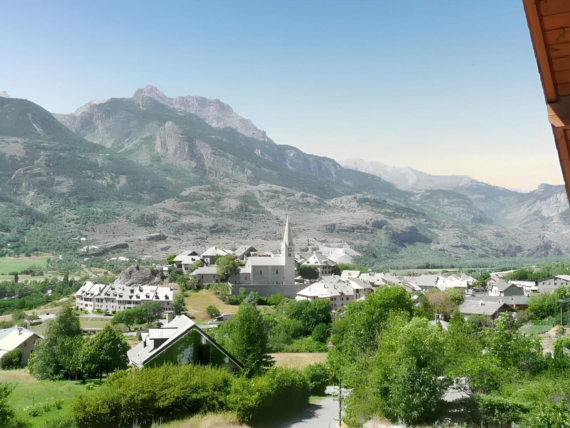 Appartement Paisible A Saint-Crepin Avec Vue Sur La Montagne Eksteriør billede